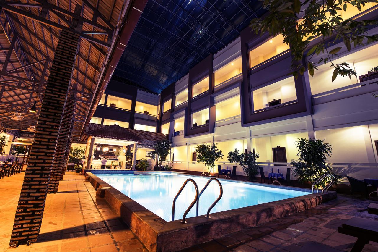 Sihanoukville Plaza Hotel Zewnętrze zdjęcie