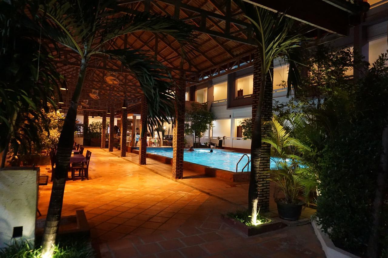 Sihanoukville Plaza Hotel Zewnętrze zdjęcie